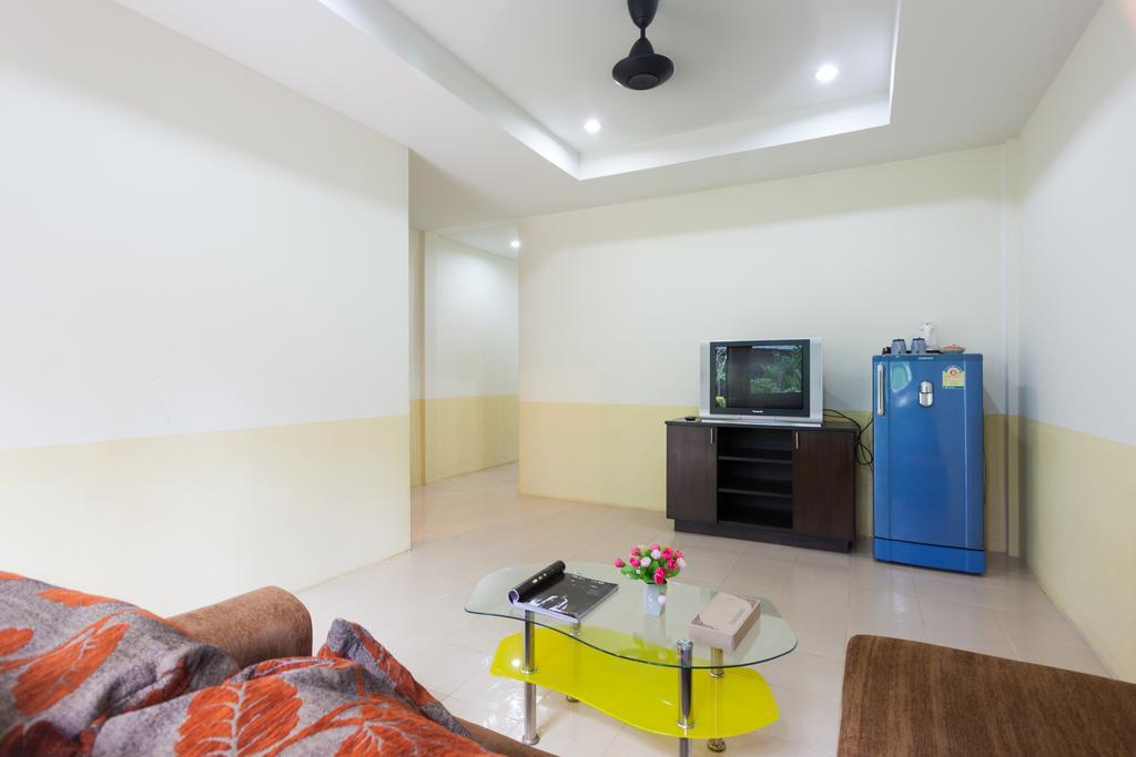 Bangtao Kanita House Бангтао-Біч Екстер'єр фото
